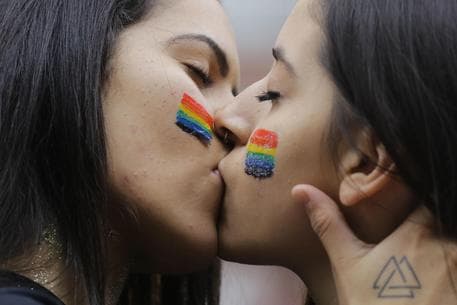Brazil, homofobia klasifikohet si krim