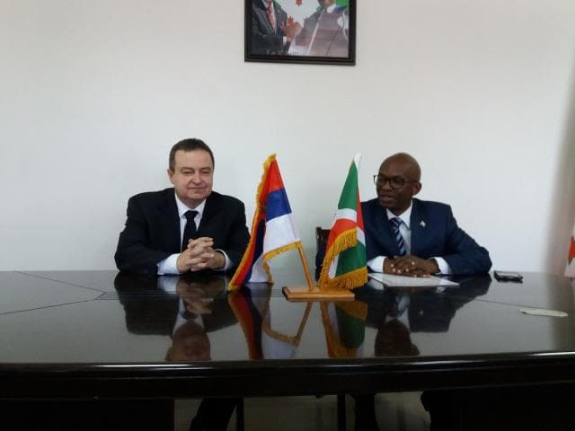 Provokacia e Daçiç në 10-vjetorin e Pavarësisë: Burundi e ka tërhequr njohjen e Kosovës