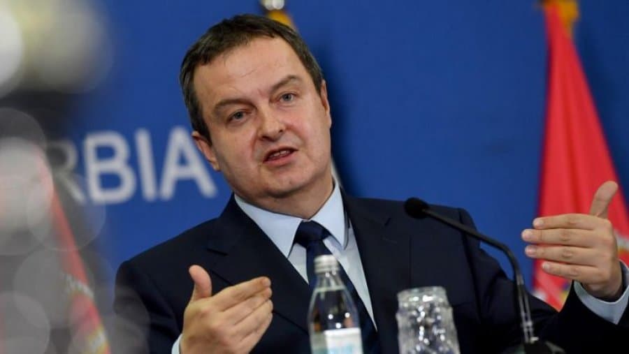 Daçiç, shqiptarëve të Luginës: Nëse mendoni se jemi shënjestër e lehtë, e keni gabim