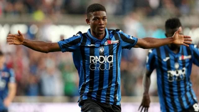 Zyrtare/ Manchester United blen për 40 mln euro talentin e Atalanta-s