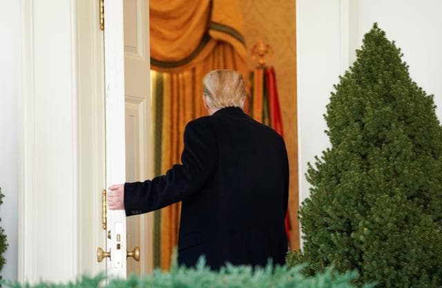 Trump këmbëngul se muri me Meksikën do të ndërtohet pavarësisht marrëveshjes për t'i dhënë fund mbylljes së qeverisë