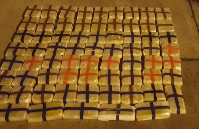 Kapen 38 kg heroinë në portin e Durrësit, pranga shoferit të kamionit