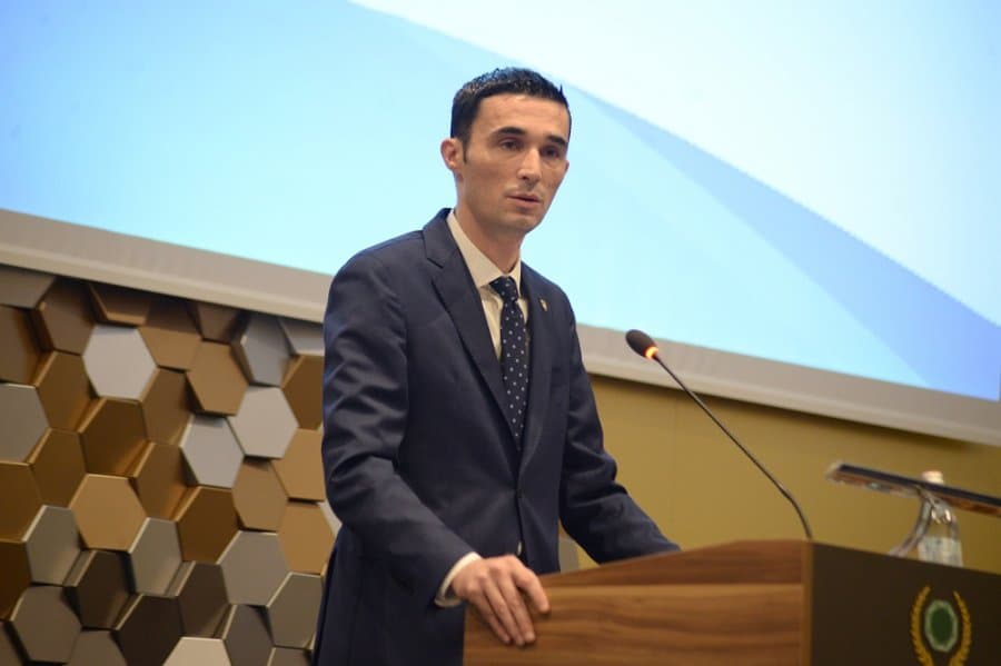 Ministri i Tregtisë së Kosovës, paralajmëron taksë edhe për Shqipërinë dhe Maqedoninë e Veriut (VIDEO)