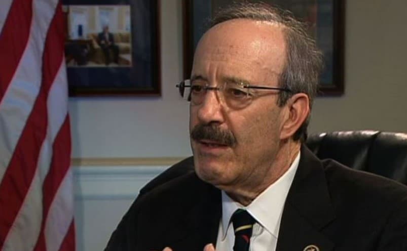 Kriza politike/ Eliot Engel: Jo dhunës, t’i hapet rrugë dialogut