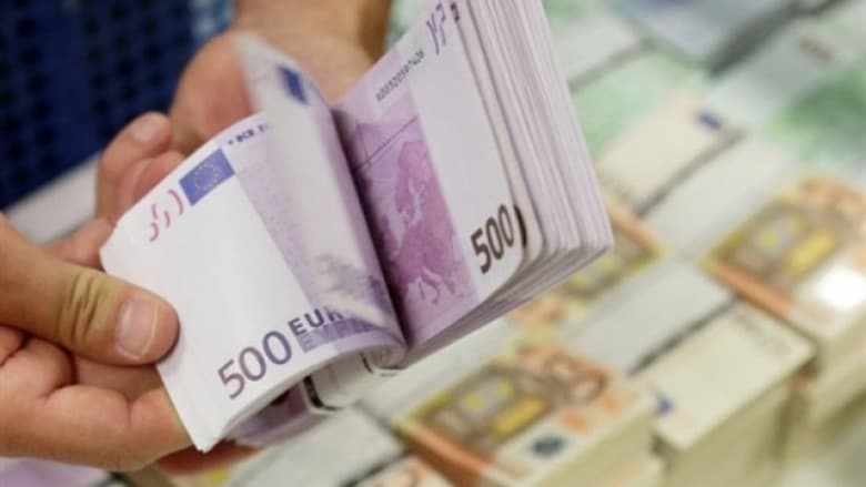 Bankat do të ndryshojnë standartet e kreditimit për bizneset (VIDEO)