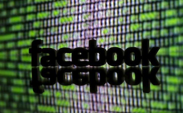 Washingtoni padit gjigantin e teknologjisë "Facebook" mbi përdorimin e të dhënave të Cambridge Analytica