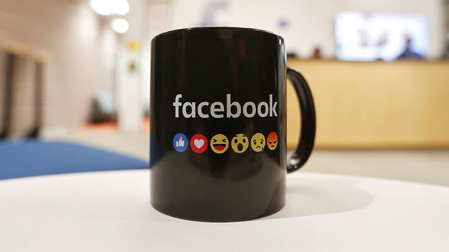 Pas Telegramit, Rusia kërcënon se do të mbyllë edhe Facebook-un