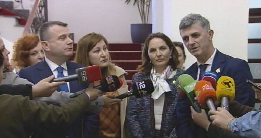 Dy deputetët e partisë së Macron-it, vizitë në Tiranë: Nuk ndërhyjmë në debatin e brendshëm