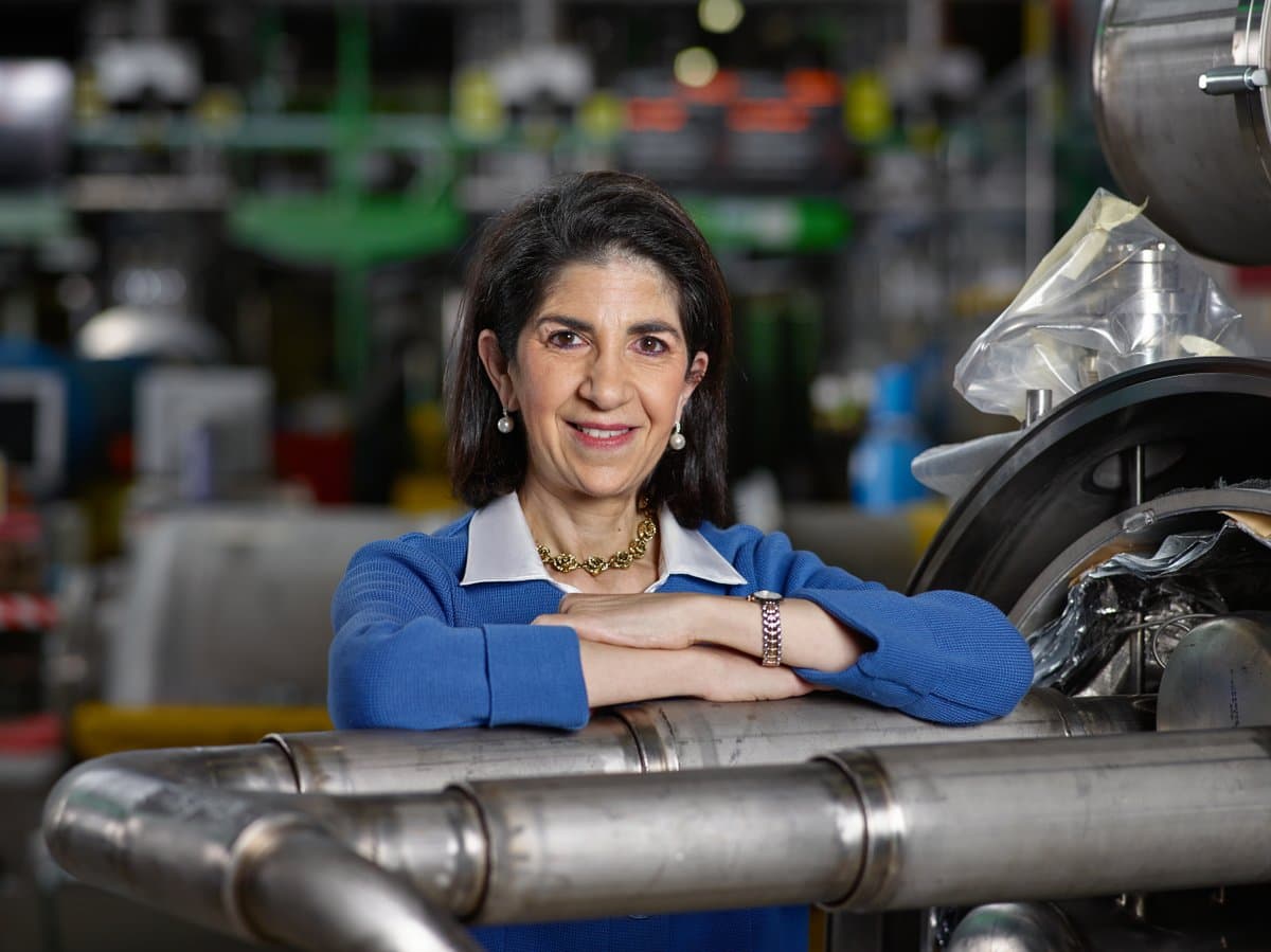 Fabiola Gianotti merr një mandat të dytë në krye të CERN-it