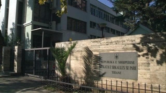 Ndahet nga jeta gjyqtari i Tiranës, Martin Deda