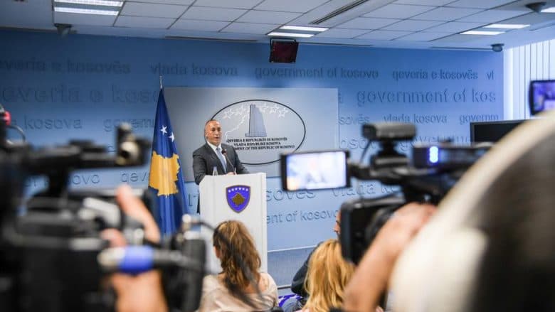 Haradinaj i përgjigjet Thaçit: Kush do të rrëzojë qeverinë nuk flet, por vepron