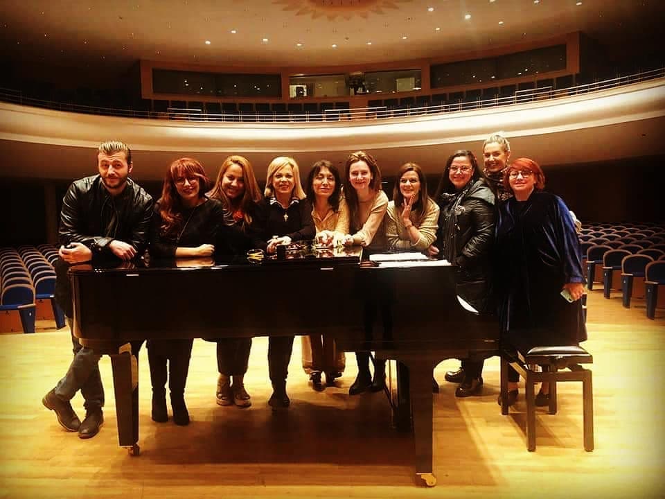 “Inva Mula dhe Miqtë”, koncert për të prekurit nga tërmeti