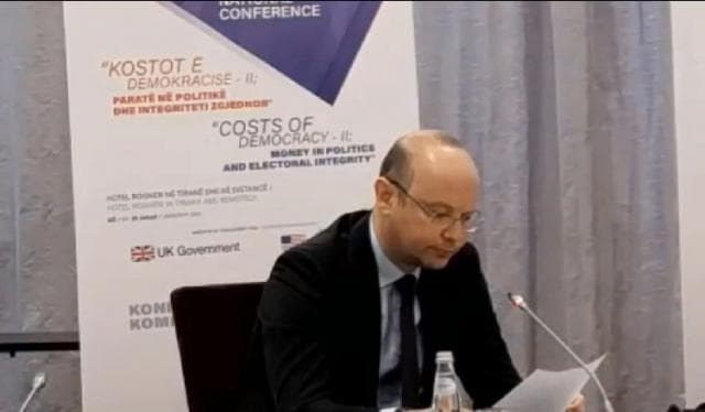 Ivi Kaso: Të krijohet një komision parlamentar për financimin e partive