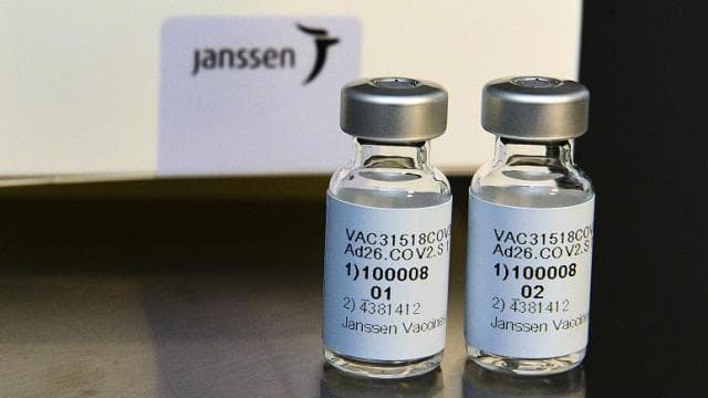 Shtohet një vaksinë e re: Johnson & Johnson me vetëm një dozë dhe efikasitet 66%