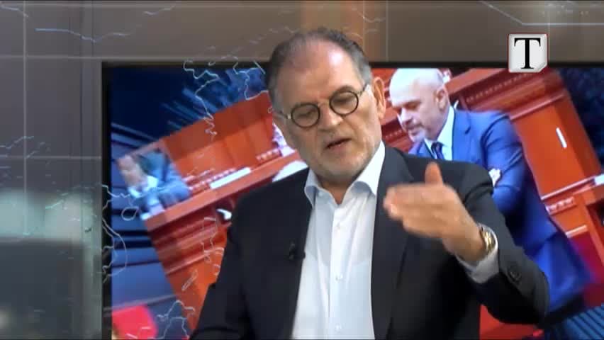 Koço Kokëdhima: Republika ka rënë (VIDEO)
