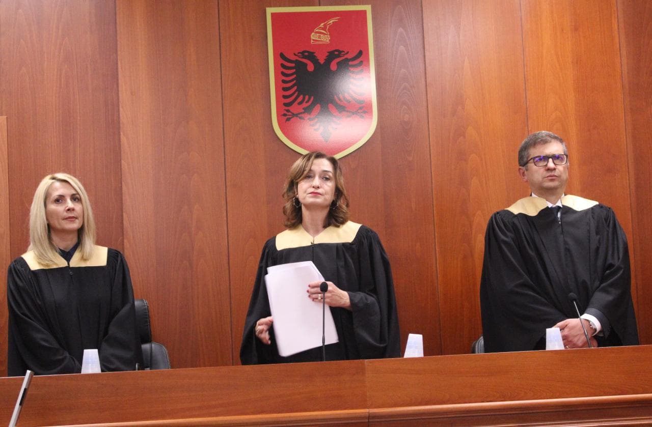 KPA shkarkon gjyqtarin Artur Malaj