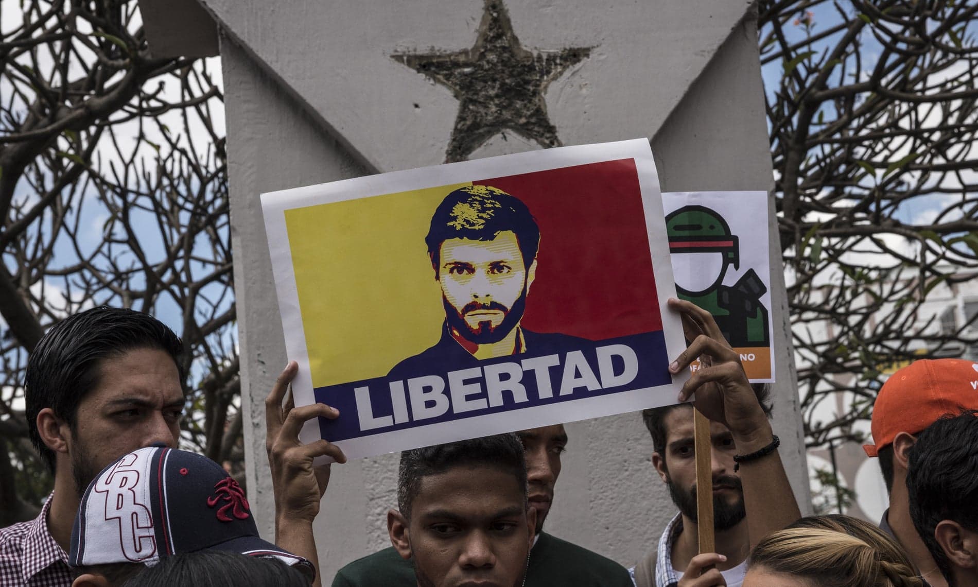Ekonomisti i Harvardit është personi që rriti politikisht Guadion, por ka ëndërr të udhëheq Venezuelën