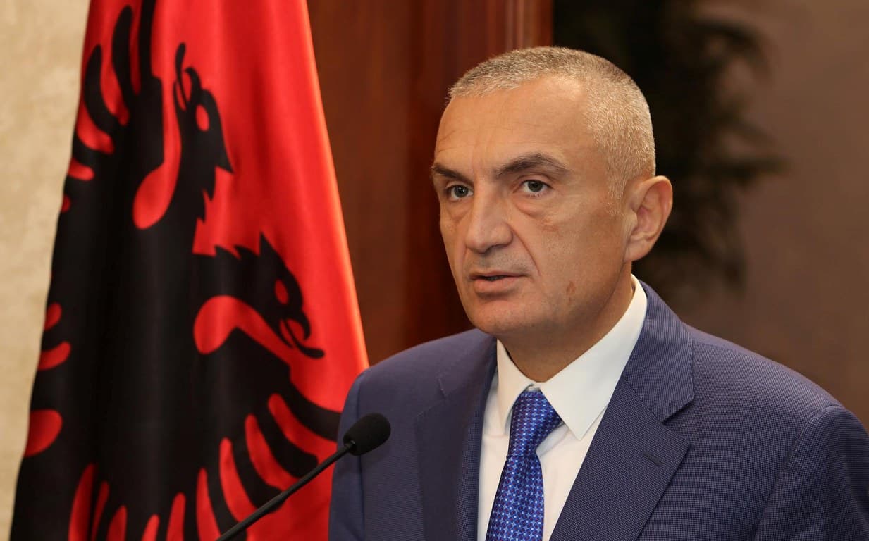 Presidenti Meta nuk dekreton ligjin e parë të qeverisë “Rama ll”