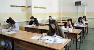 COVID-i nuk ndryshon dy rregullat kryesore të provimeve të maturës