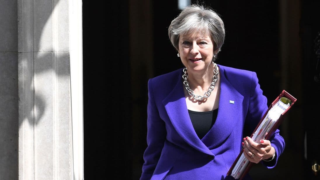 Britania dyfishon fondet për Ballkanin (VIDEO)