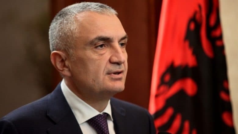 Meta: Për mua, Kushtetuta është e para. Nuk ka më shtet fals
