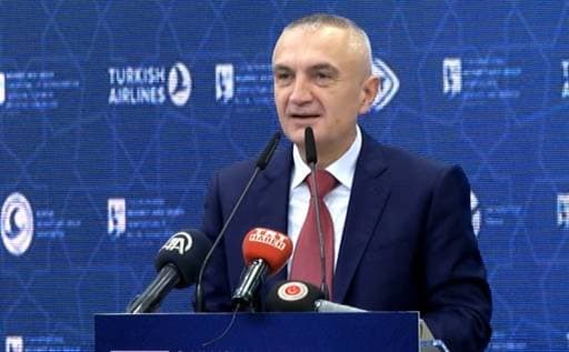 Meta dekoron ministrin e Jashtëm turk: Vlerësim për mbështetjen e Turqisë ndaj vendit tonë