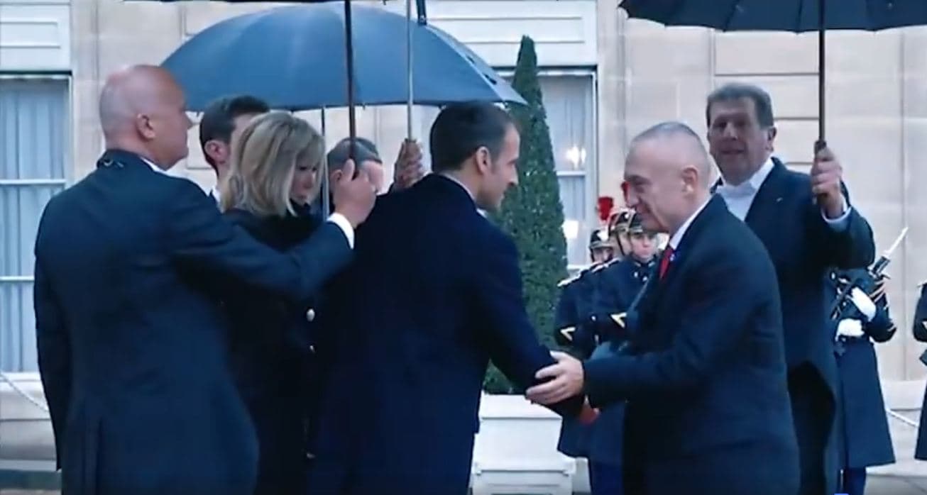 Liderët botërorë përkujtojnë 100-vjetorin e fundit të Luftës së Parë Botërore (VIDEO)