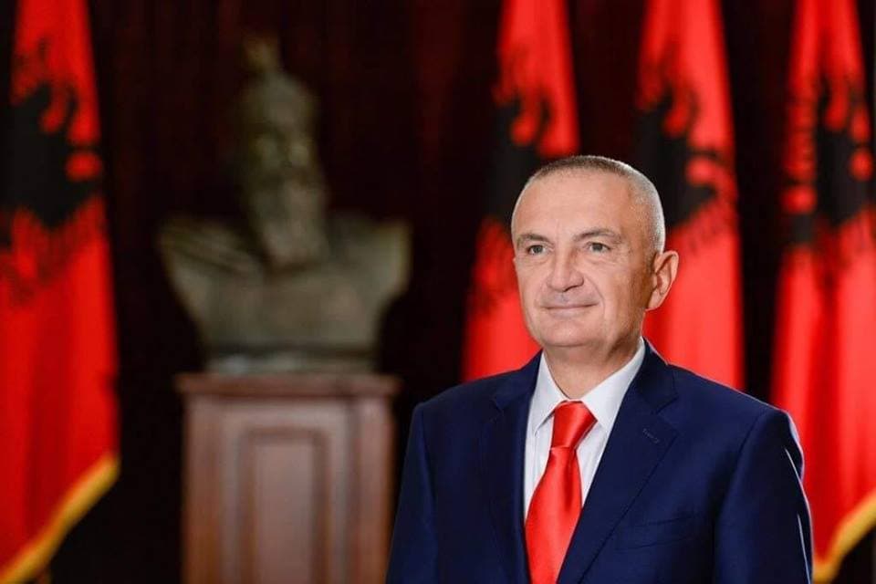 Tensioni në protestë, reagon Presidenti: Qytetarët të protestojnë të lirë