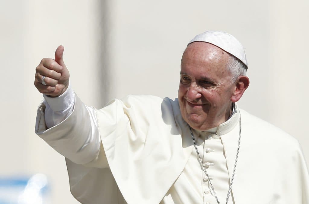Papa Françesku u kërkon policëve mëshirë për shoferët