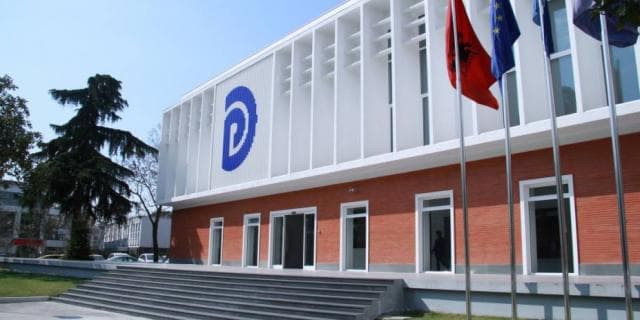 PD, Ilir Beqja i dha kompanisë së tij 85 milionë lekë