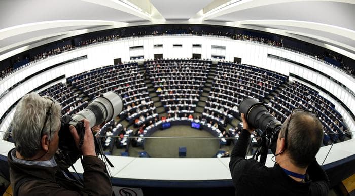 Reforma për të drejtën e autorit drejt miratimit përfundimtar