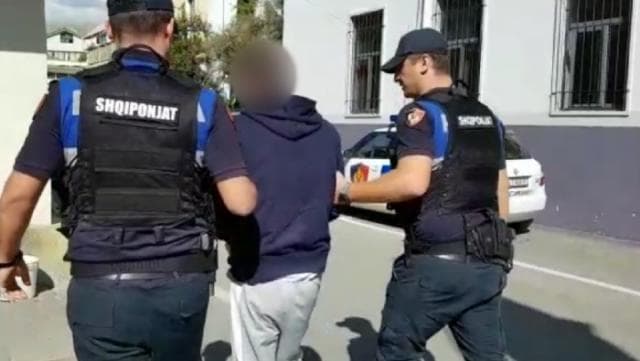 Goditi punonjësen e Policisë Rrugore, arrestohet 56-vjeçari në Tiranë