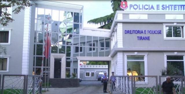 E mitura e denoncoi për abuzim seksual, shoqërohet në polici 24-vjeçarja
