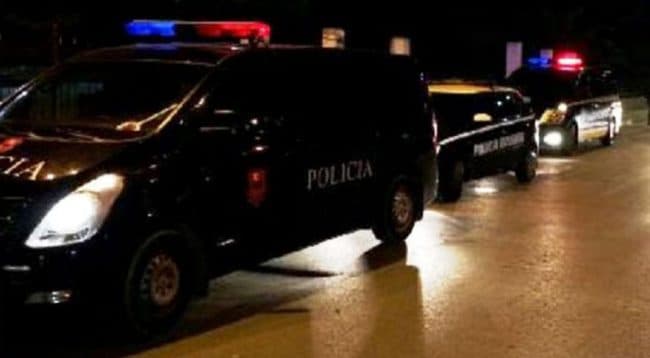Sherr për pronën/ Dhunë e të shtëna me armë mes dy vëllezërve në Pezë