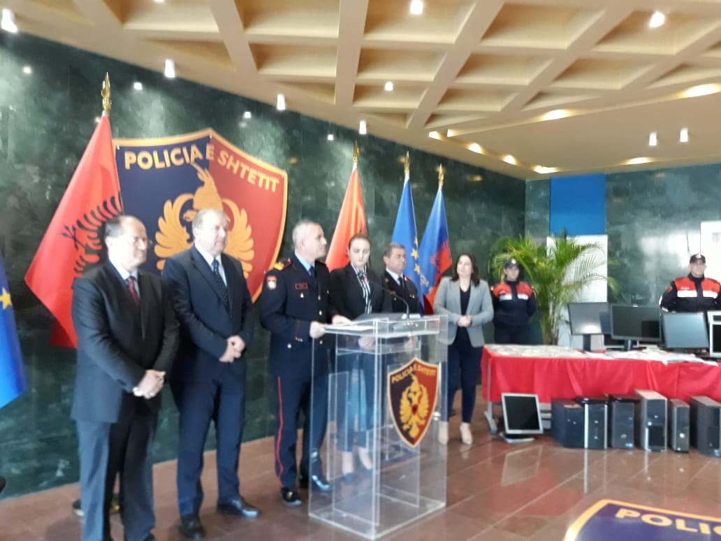 Megaoperacion për lojërat e fatit, 115 të arrestuar (VIDEO)