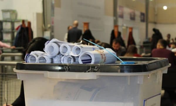 Çështja e votave të diasporës “mban peng” shpalljen e rezultatit përfundimtar të zgjedhjeve në Kosovë
