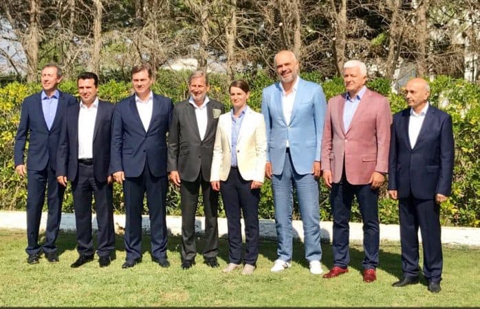 Hahn mbledh në Durrës kryeministrat e Ballkanit Perëndimor (VIDEO)