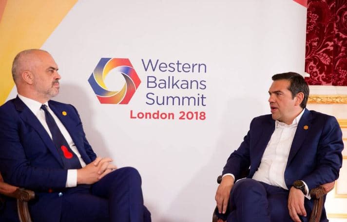 Rama takohet me Tsipras në Londër: Një zgjidhje pozitive mund të arrihet së shpejti (VIDEO)