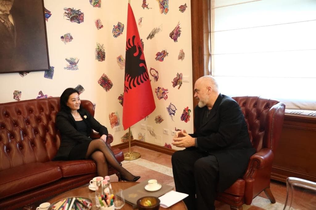 Takimi Rama-Kim/ Ambasada e SHBA: Mbështesim Reformën në Drejtësi