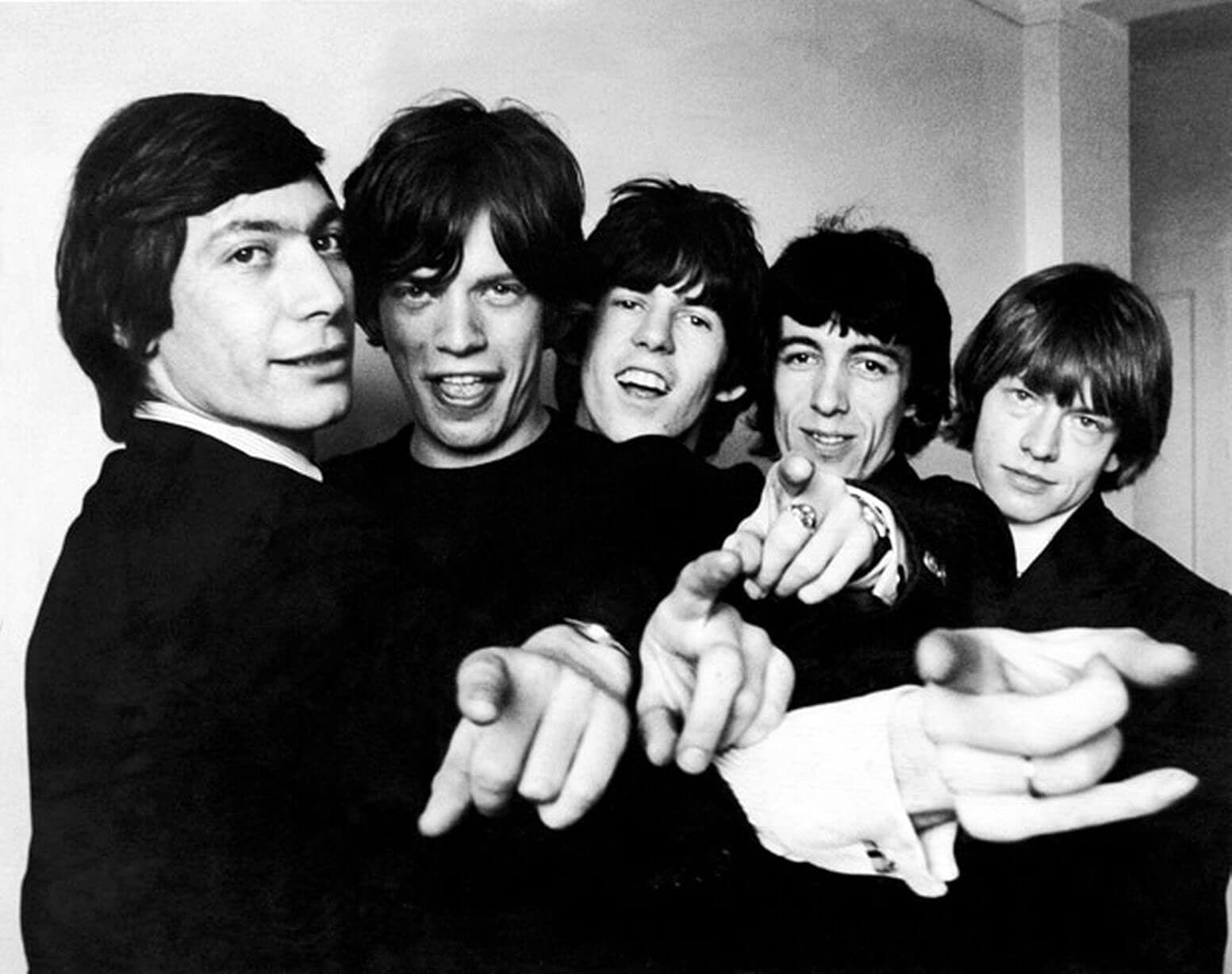 Ekspozitë me fotografi të rralla të Rolling Stones në fillimet e tyre (FOTO)