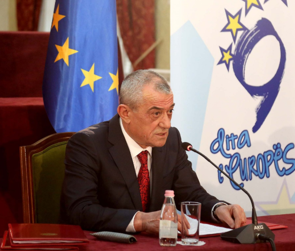 Ruçi merr mbështetjen e Greqisë, Bullgarisë dhe Rumanisë për çeljen e negociatave me BE
