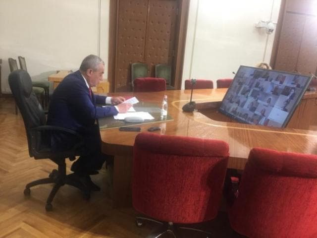 Ruçi me krerët e institucioneve të pavarura: Vendimet e Kuvendit nuk duhet t’i mbani në sirtar, por t’i zbatoni pikë për pikë