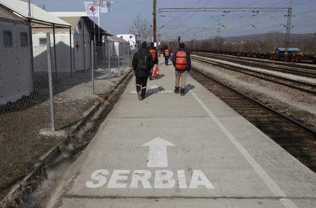 Kampe për emigrantët e dëbuar /Qeveria austriake nis bisedimet me Tiranën, Beogradin, Shkupin dhe Prishtinën