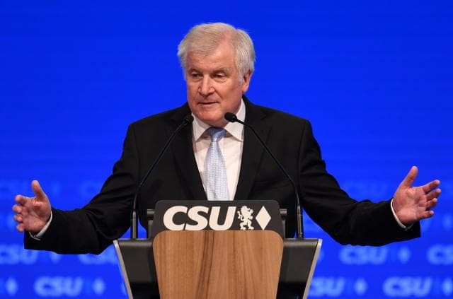 Seehofer është ende optimist rreth marrëveshjes së emigrantëve me Italinë
