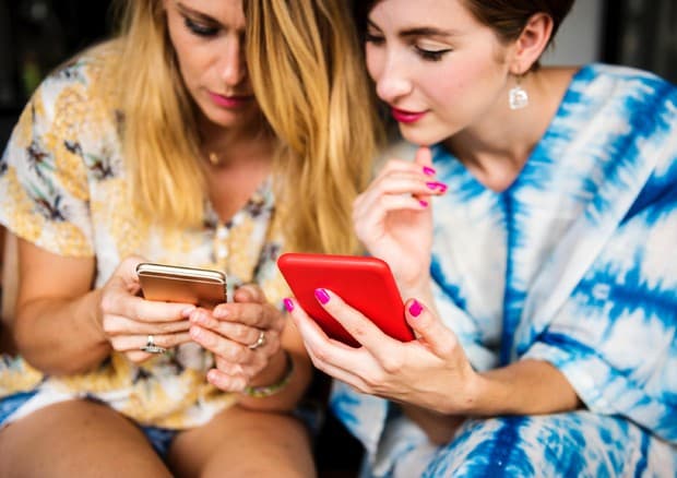 “Scroll Free September”, në Britani propozohet muaji pa rrjete sociale