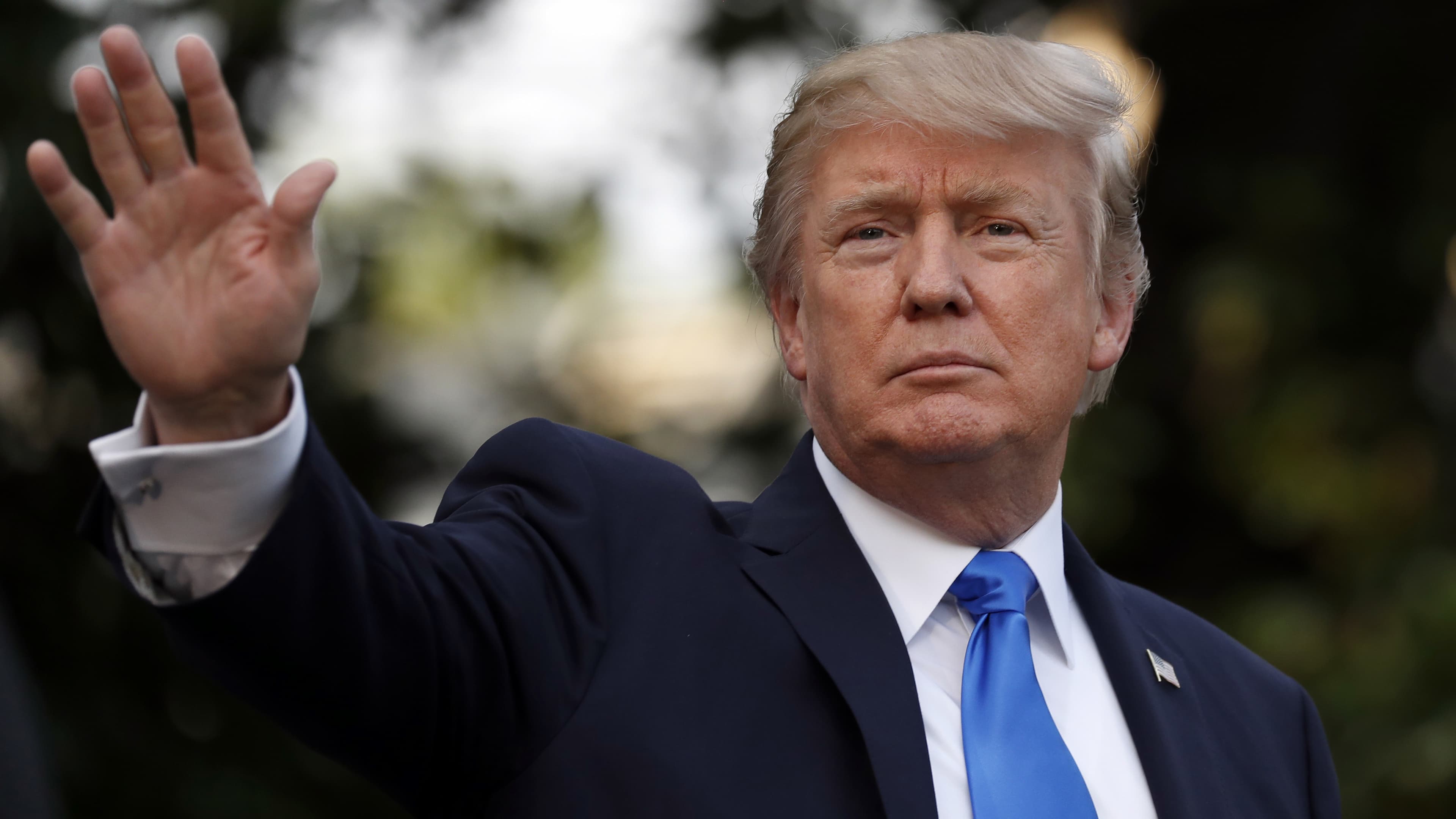 Republikanët i kërkojnë Trump-it të mos ndërhyjë tek hetimet (VIDEO)