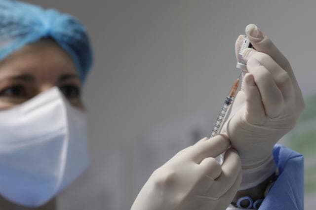 “Vaksinat Pfizer dhe AstraZeneca janë të sigurta”