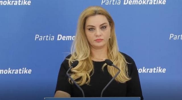 Hapja e shkollave, PD: Qeveria s’ka siguruar asnjë kusht, nxënësit në rrezik