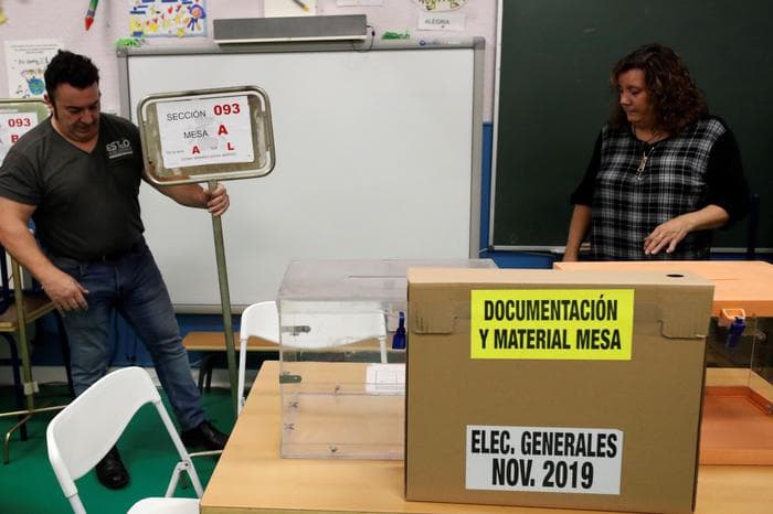 Spanjë, hapen qendrat e votimit për zgjedhje