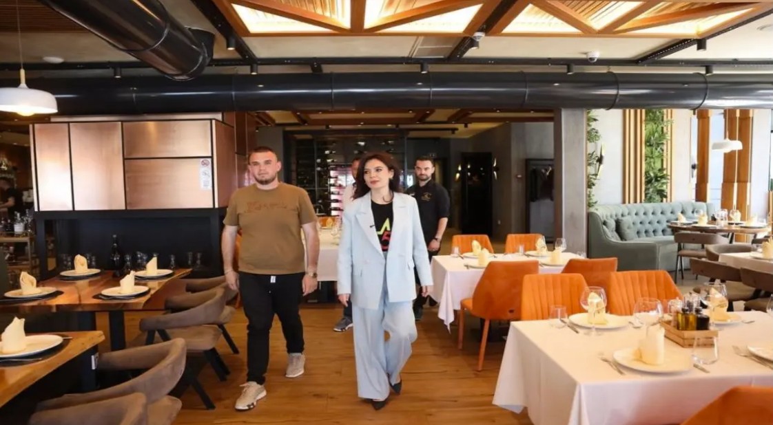 Elisa Spiropali ne Kladji Resort